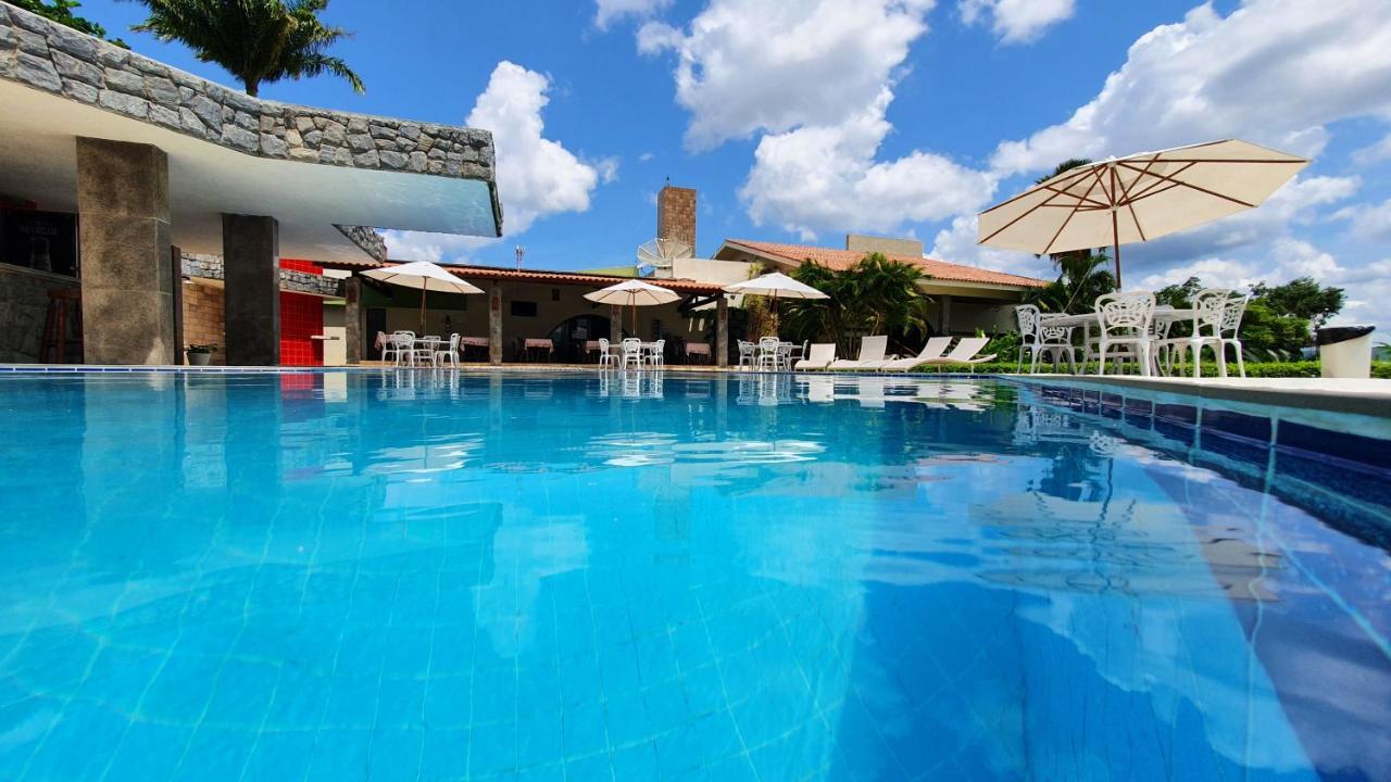 Hotel Tres Palmeiras 格拉瓦塔 外观 照片