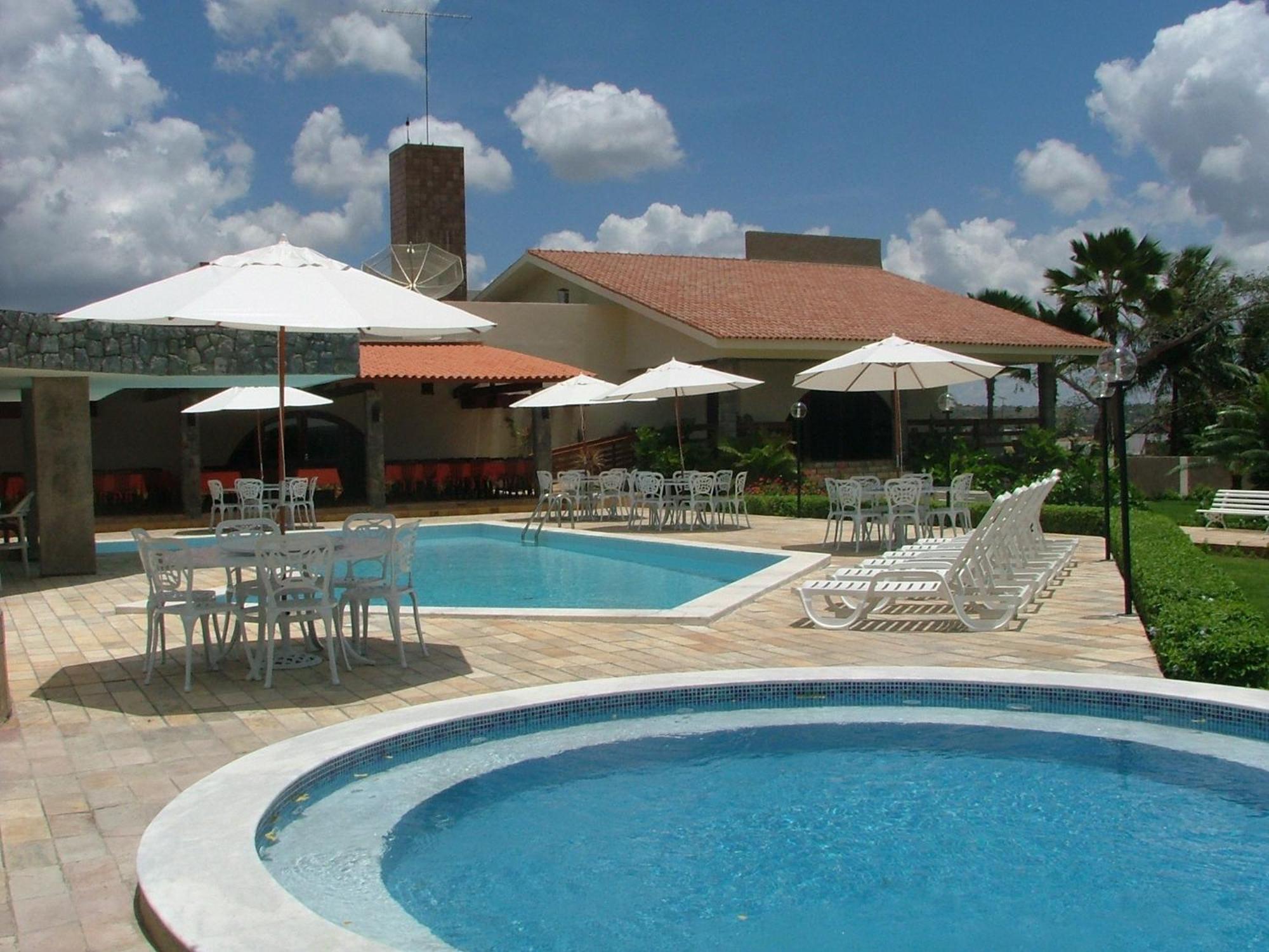 Hotel Tres Palmeiras 格拉瓦塔 外观 照片