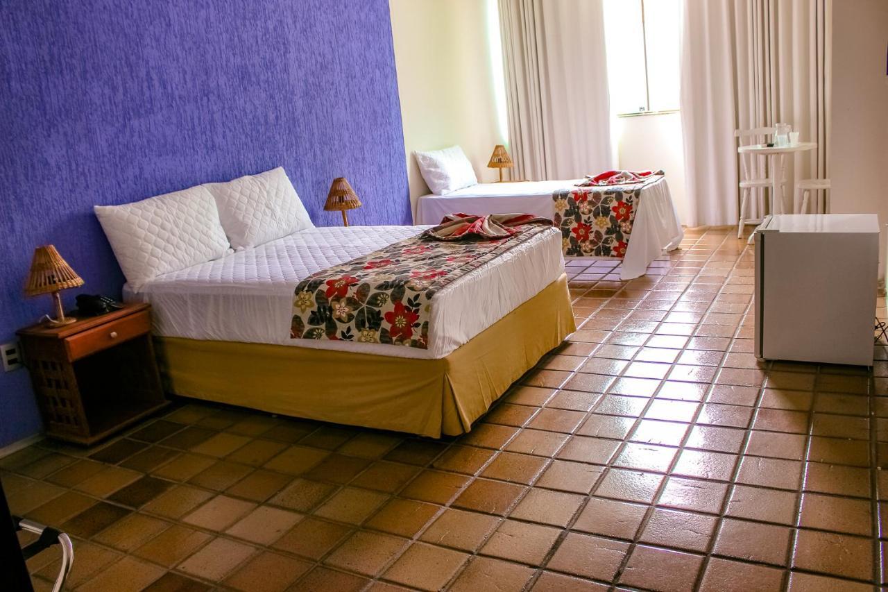 Hotel Tres Palmeiras 格拉瓦塔 外观 照片